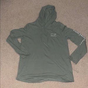 Vineyard vines sweatshirt